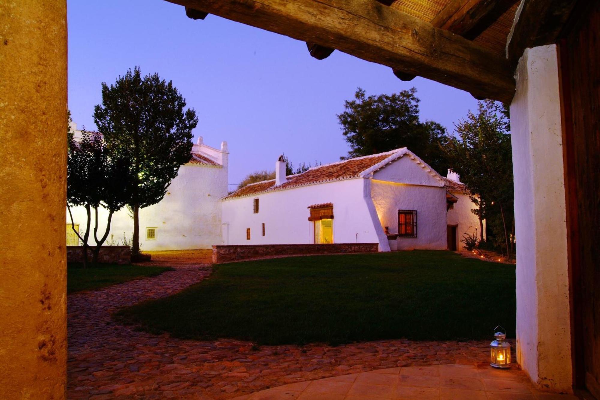 Casa Rural La Alameda มาดริเดฮอส ภายนอก รูปภาพ