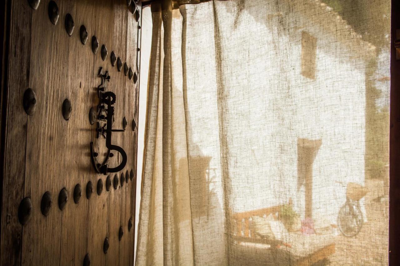 Casa Rural La Alameda มาดริเดฮอส ภายนอก รูปภาพ